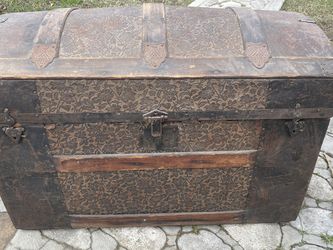 Antique Victorian Steamer Trunk Pat Mar 1880
