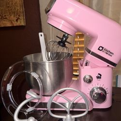 Stand mixer