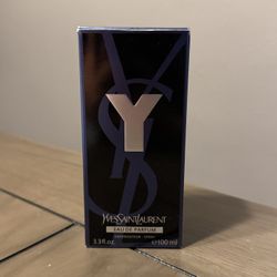 Yves Saint Laurent Y