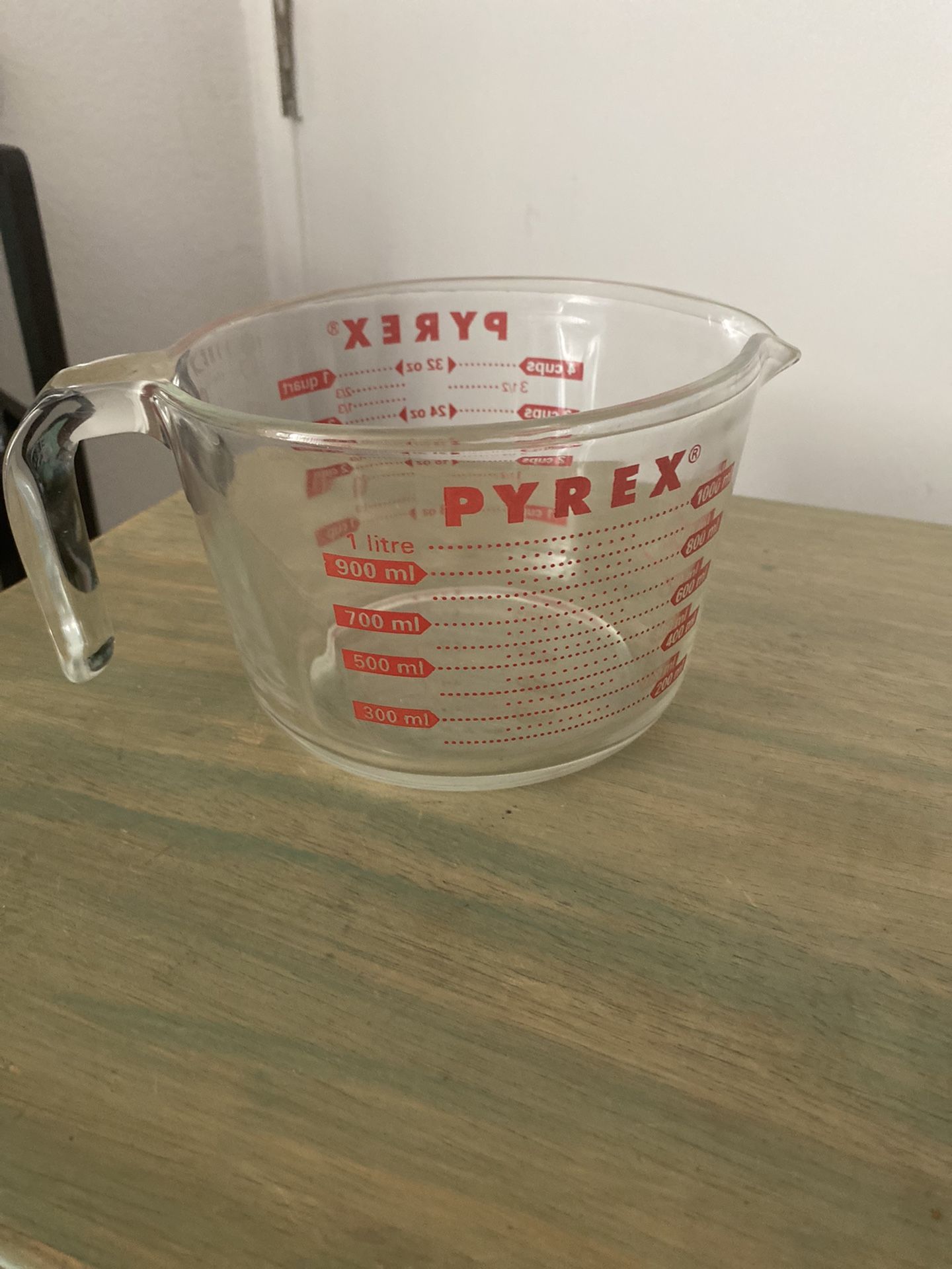 Pyrex Measuring Bowl