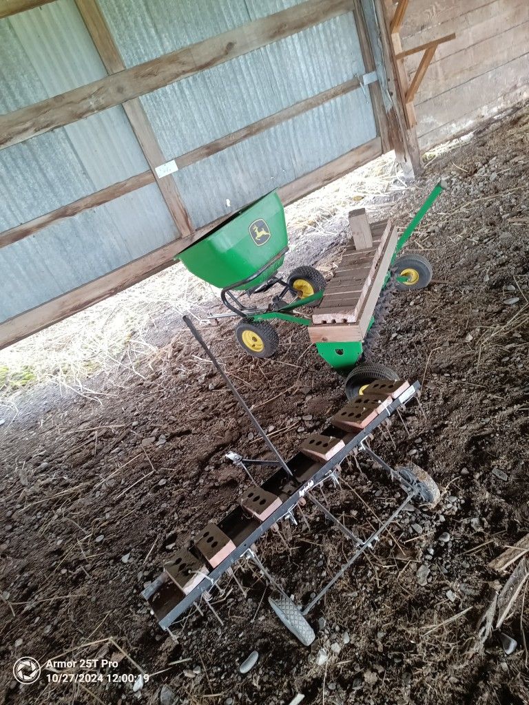 Seeder Thatcher And Aerator