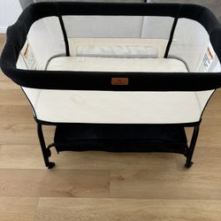 baby bassinet 