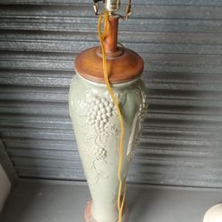 Retro Old Ceramic Lamp .... 