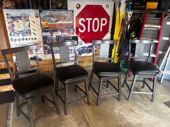 Bar Height Swivel Chairs