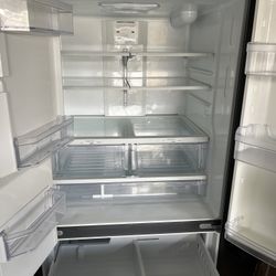 Refrigerator GE