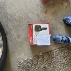 Husky Impact Wrench 