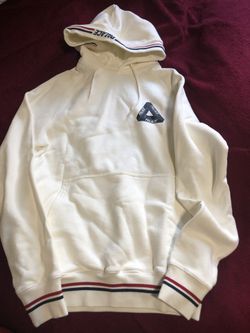 PALACE HOODIE NEVER WORN OBO