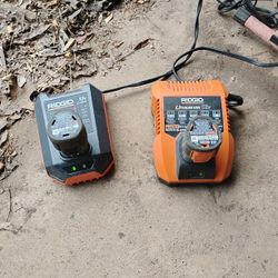 Ridgid 12 Volt Batteries And Charger