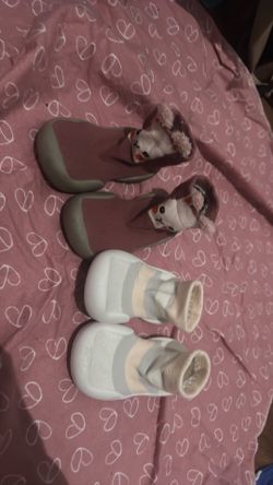 Baby sock shoes