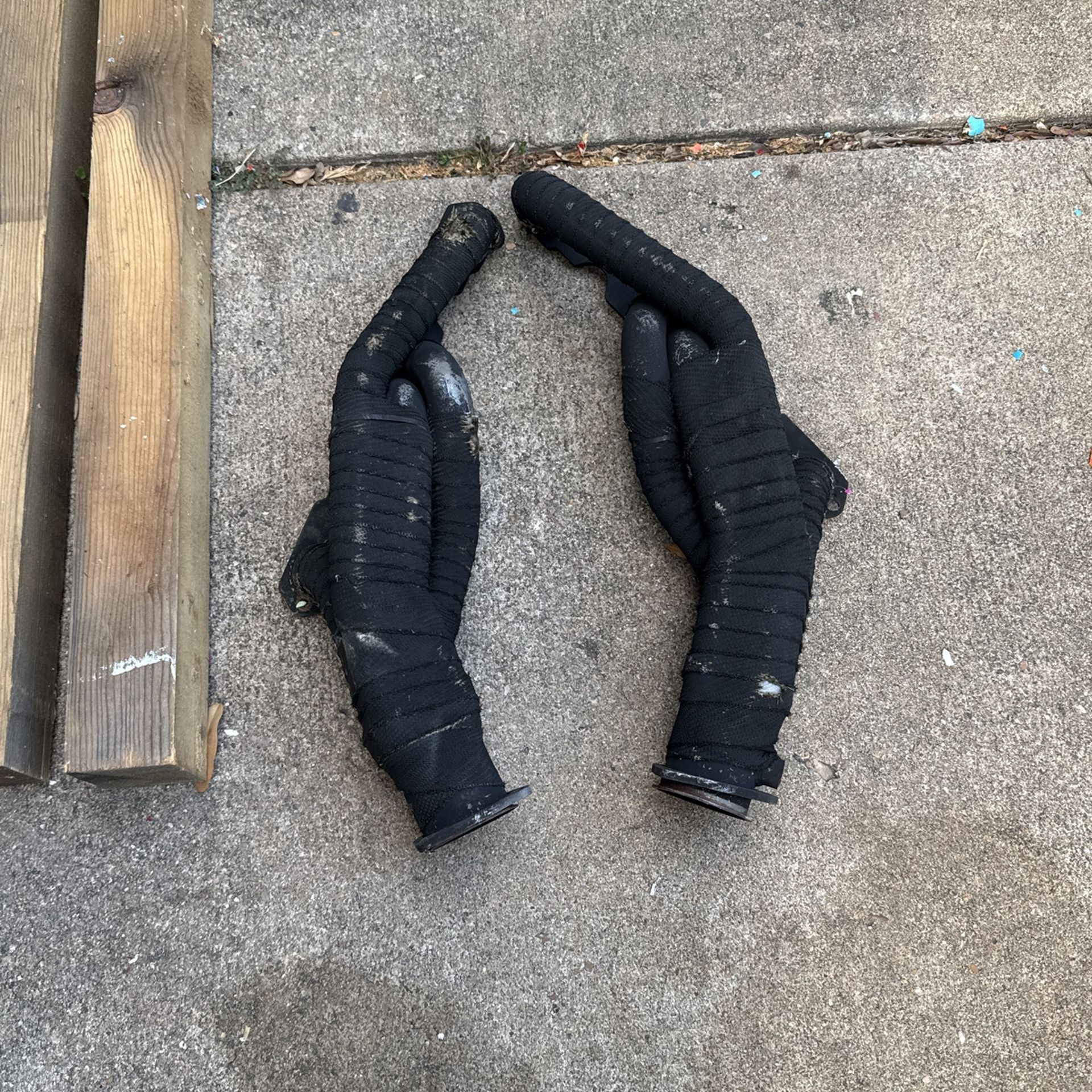 Small Block Chevy 350 Headers