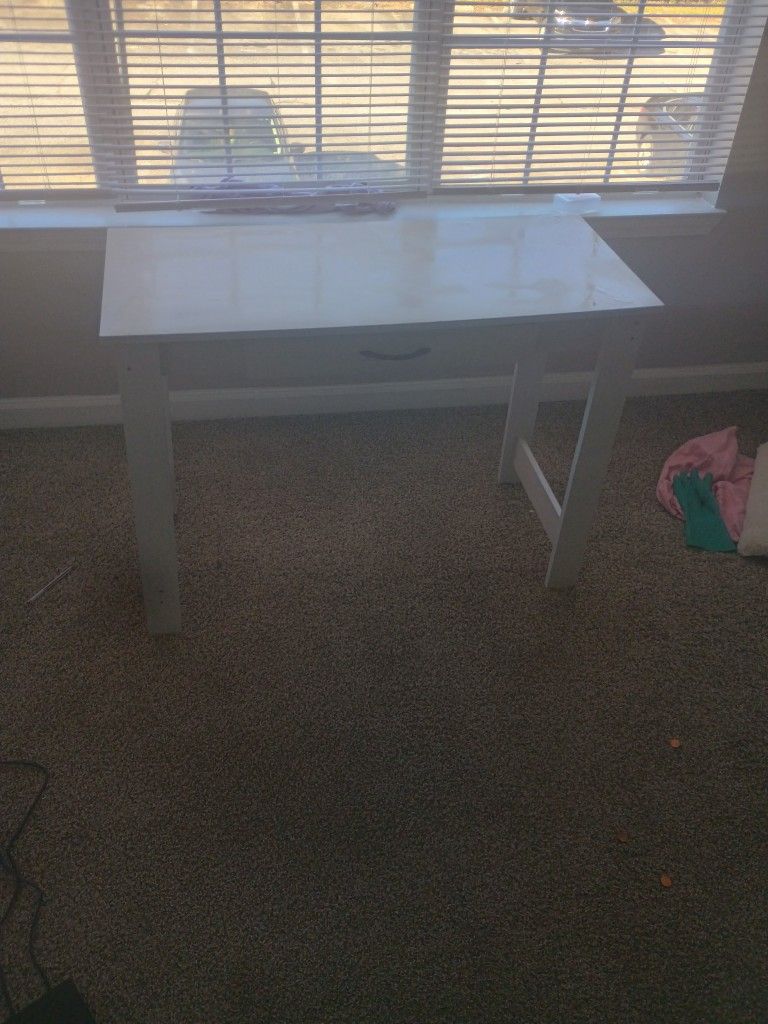 Small Desk