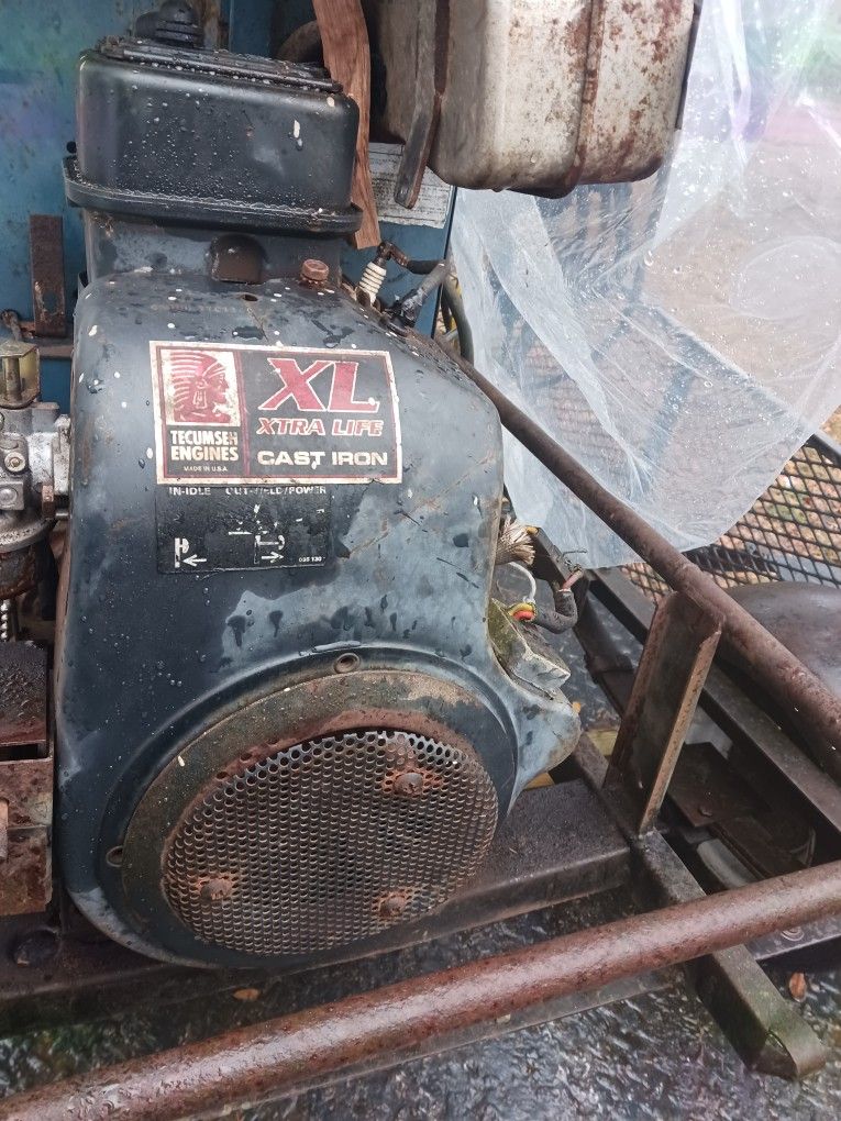 Miller Roughneck 2E WELDER / GENERATOR