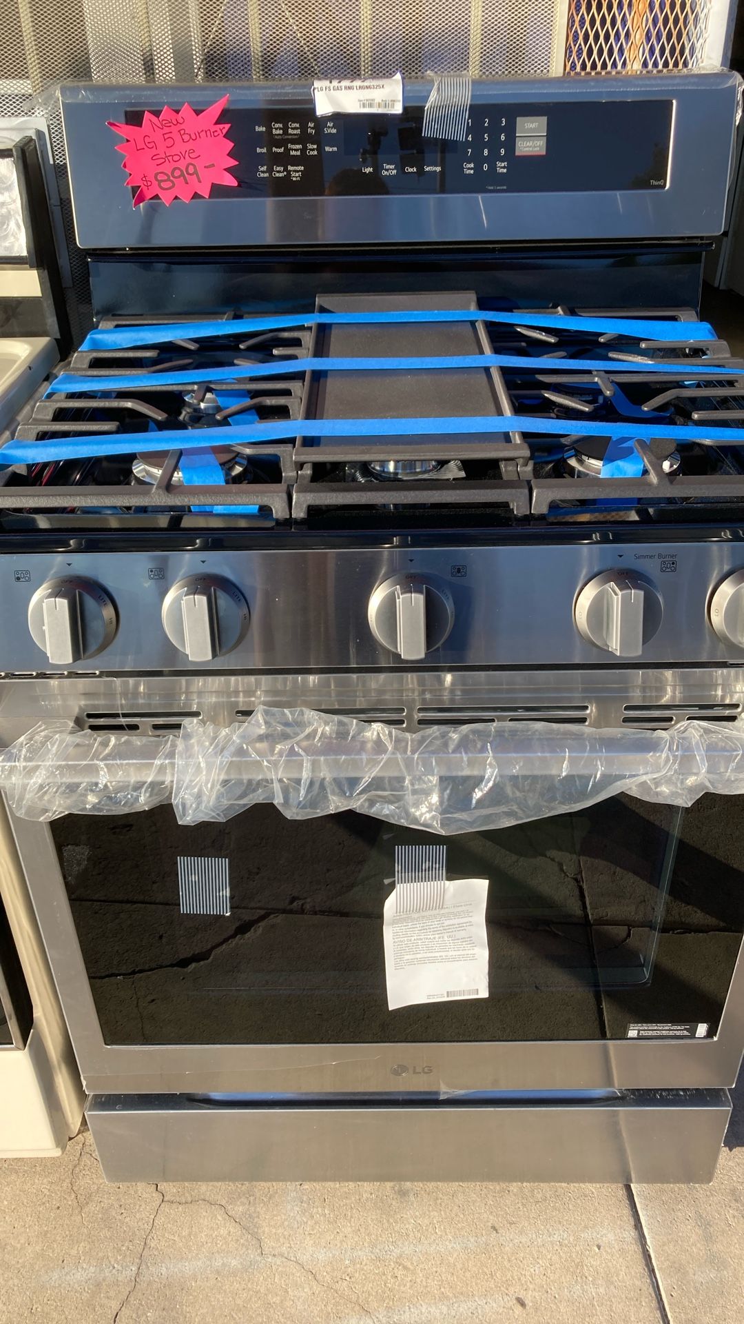 New LG Stove With Air Fryer