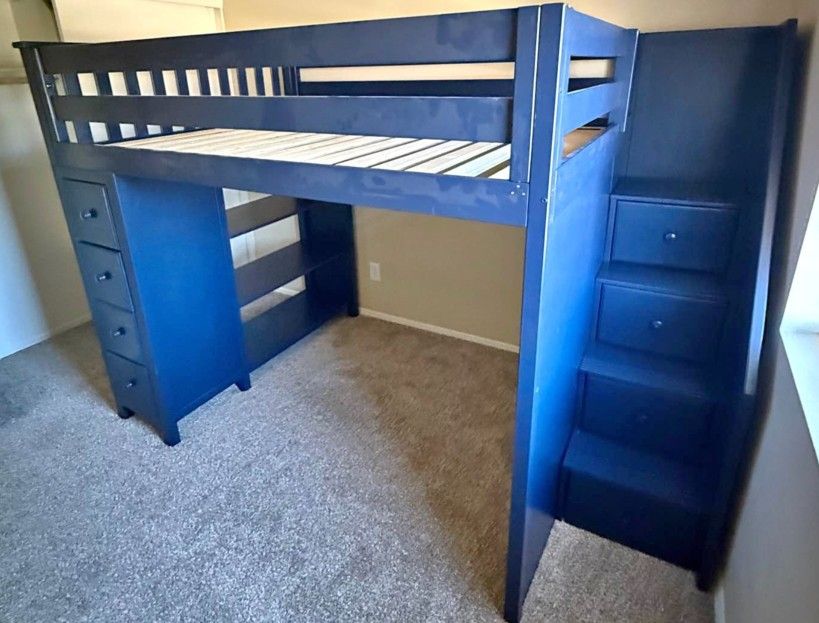 Full Size Loft With Storage