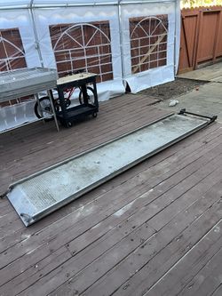 Truck loading ramp / rampa de carga / box truck ramp / moving ramp