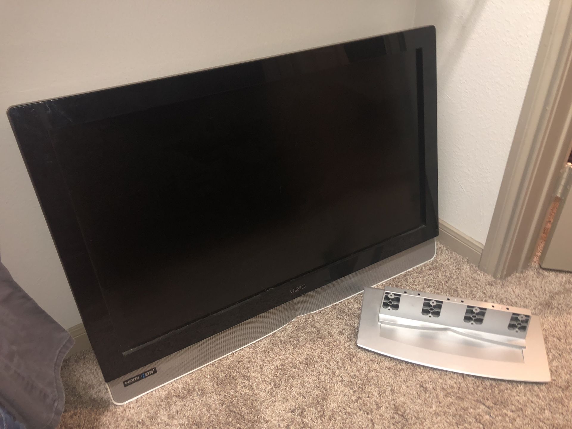 Vizio 37" HDTV