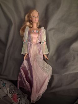 Vintage 2001 Mattel Barbie as Rapunzel Doll