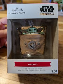 Hallmark Grogu Star Wars The Mandalorian Christmas Ornament
