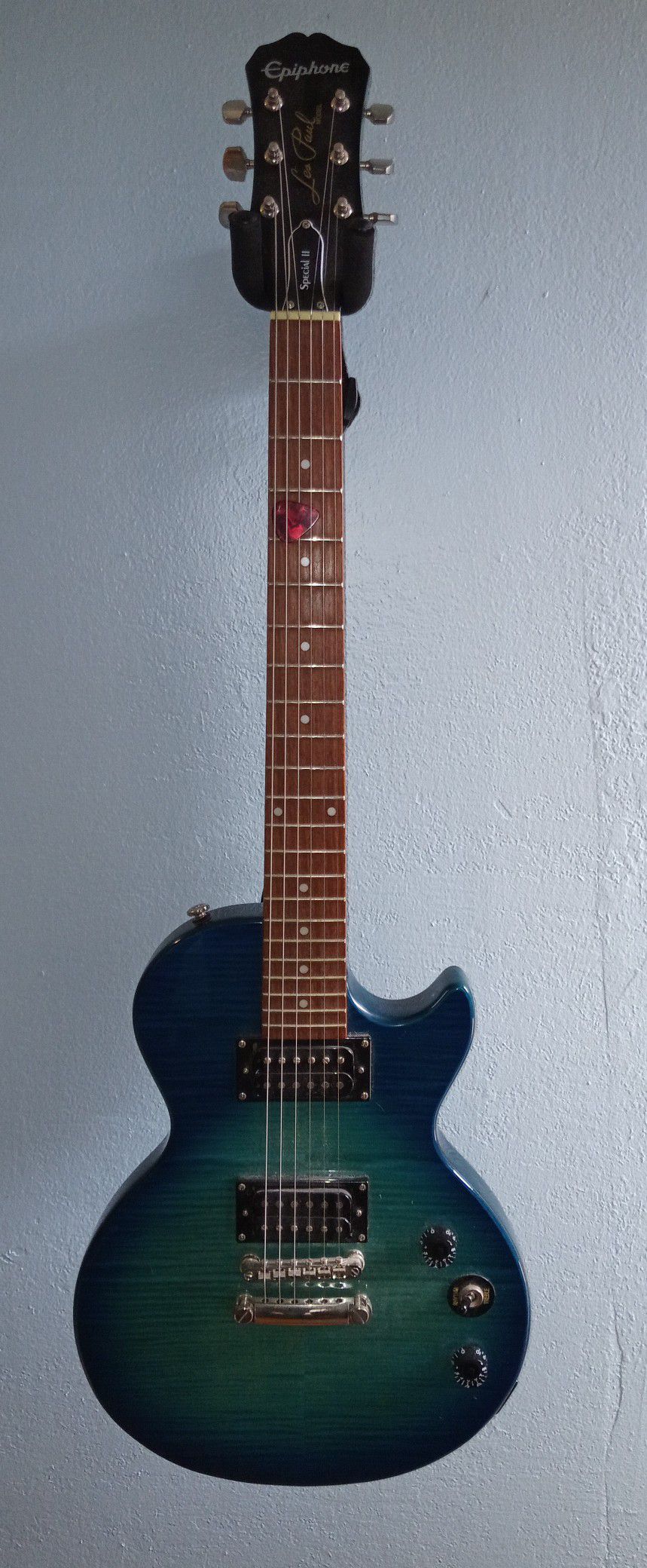 Epiphone Les Paul Special II guitar