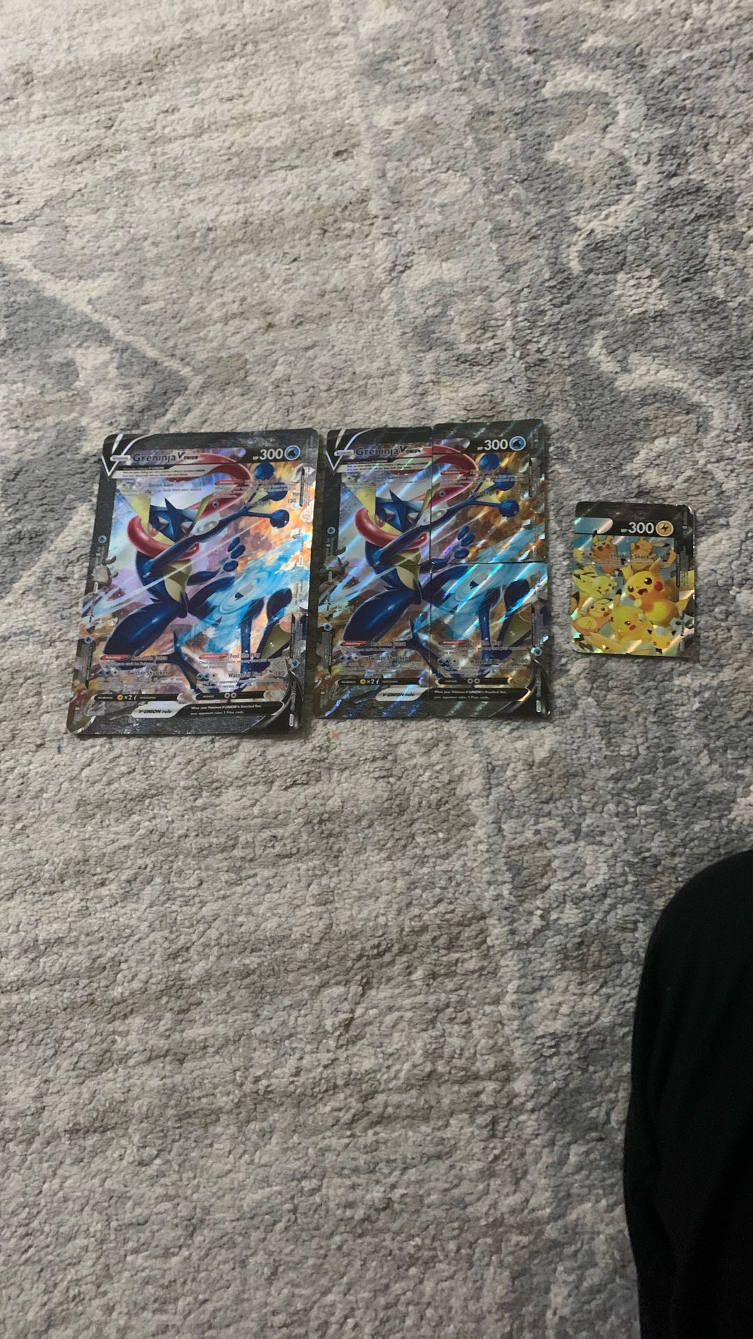 Greninga Pieces And Full Card With Top Right Pikachu Card