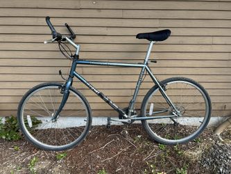 Trek 850 Mountain Bike