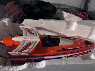 RC speed boat