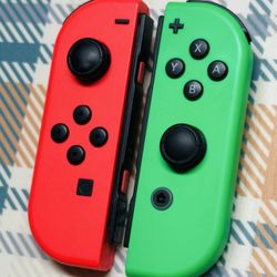 Genuine Authentic LEFT/RIGHT NEON PINK/NEON GREEN Wireless Joy-Cons TESTED T189