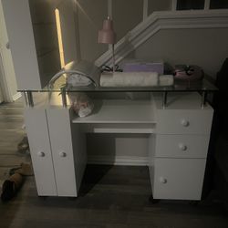 Nail Tech Table/ Supplies 