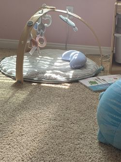 Baby mat play area