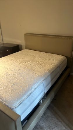 Queen Beautyrest Mattress