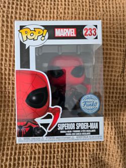 Funko pop Marvel Superior Spiderman