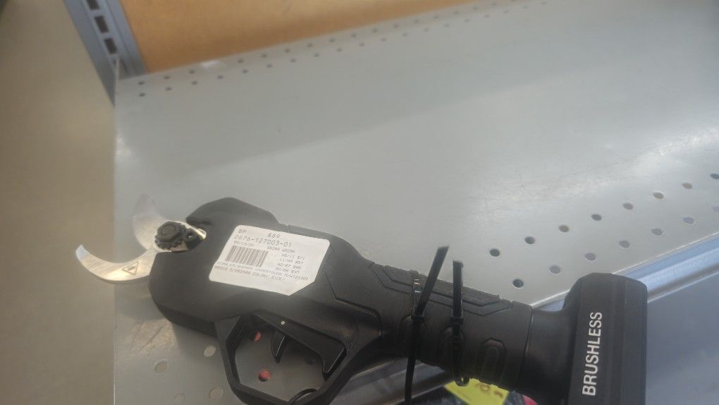 Hypertough Nibbler Up For Sale Here At Cash America Pawn On Summit Ave