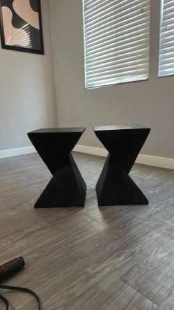 Black Accent tables