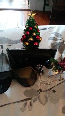 Fendi Roma sunglasses real deal