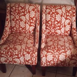 Excellent Condition Twin Parlor Chairs 