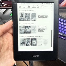 Kindle Paperwhite (6th Gen)