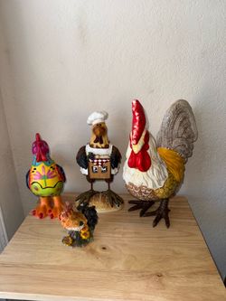 Bundle of 4 Roosters