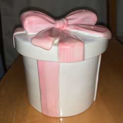 Porcelain Container