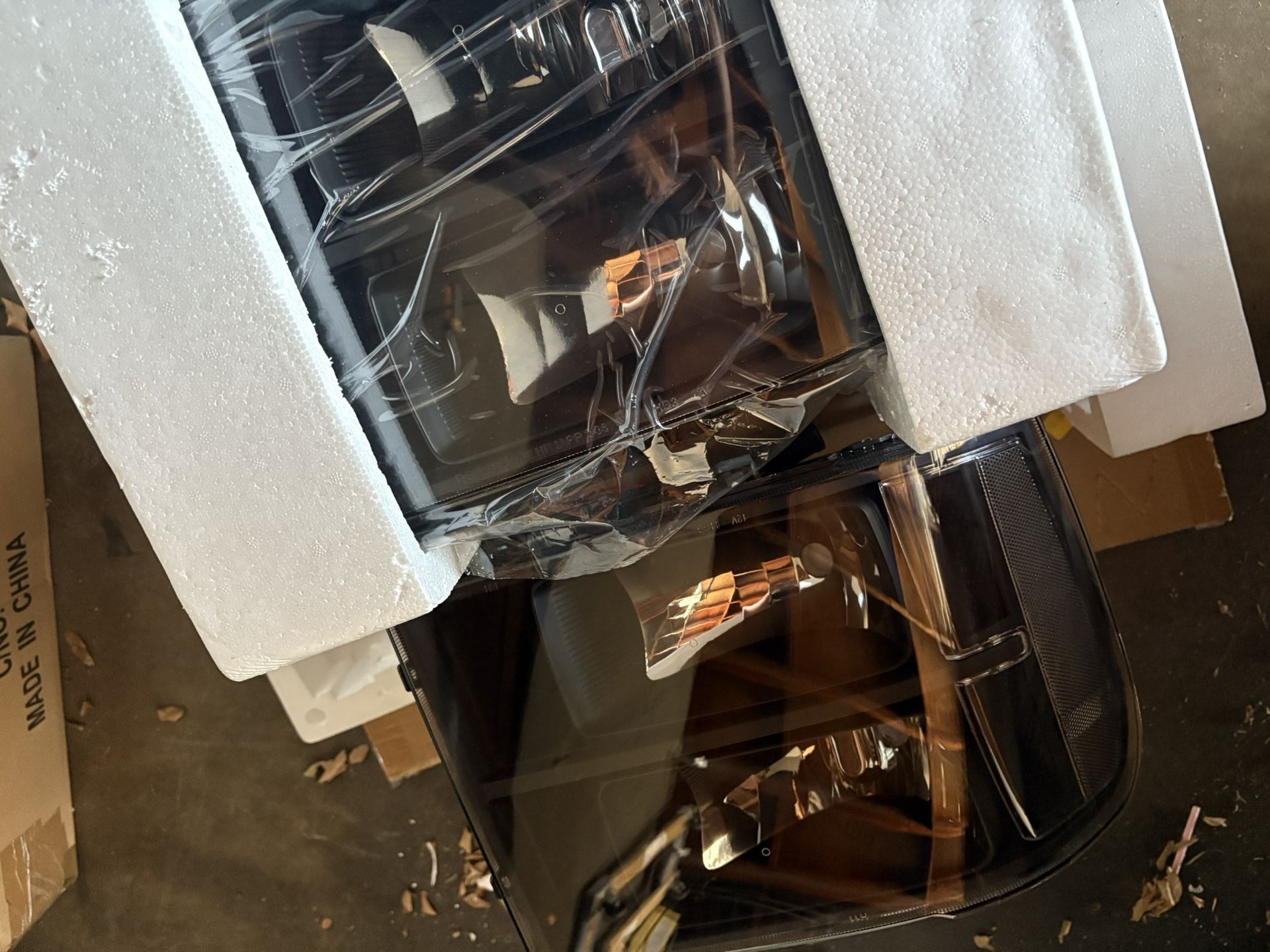 Chevy Silverado Sierra Headlights NEW