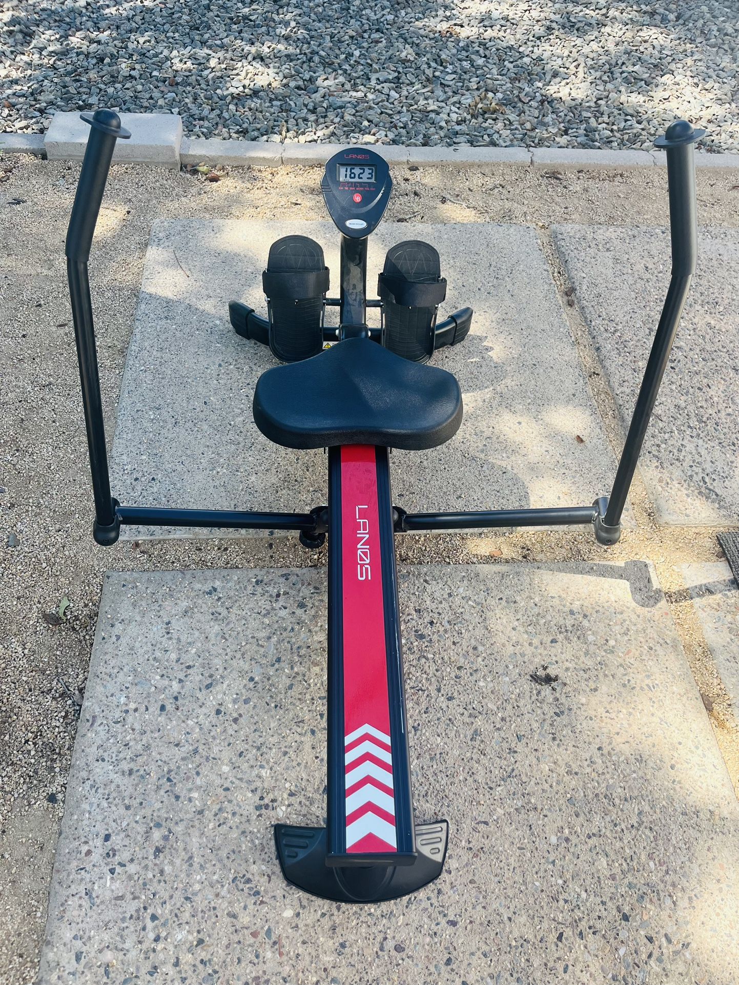 Lanos Hydraulic Rowing Machine