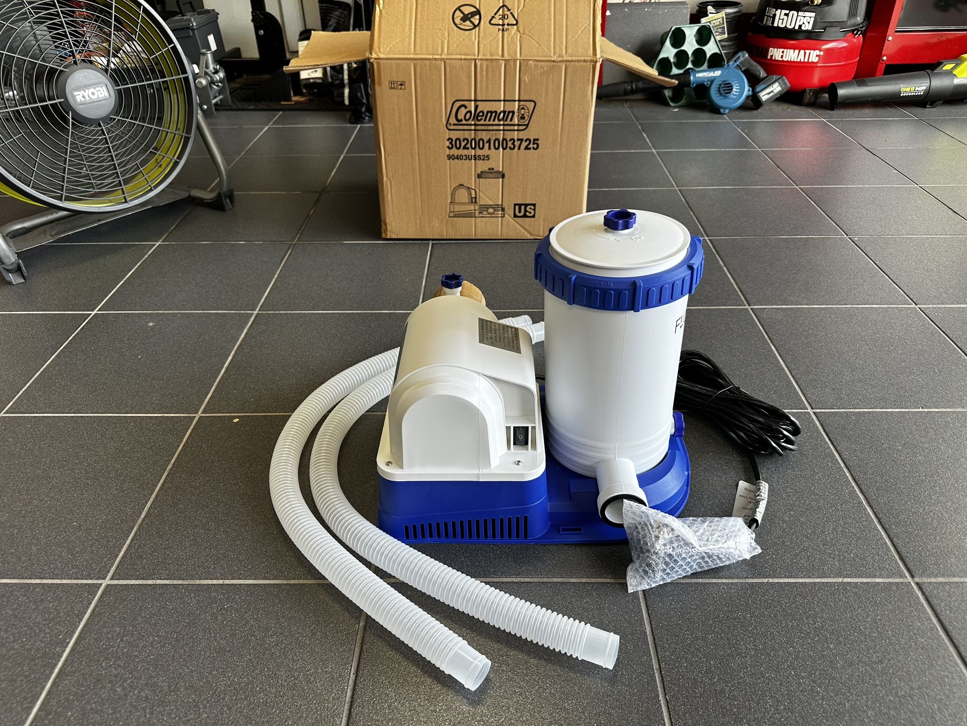 Coleman FlowClear Swimming Pool Filter Pump 90403E 2500 GPH, 0.53 HP, 3.3A, 110V
