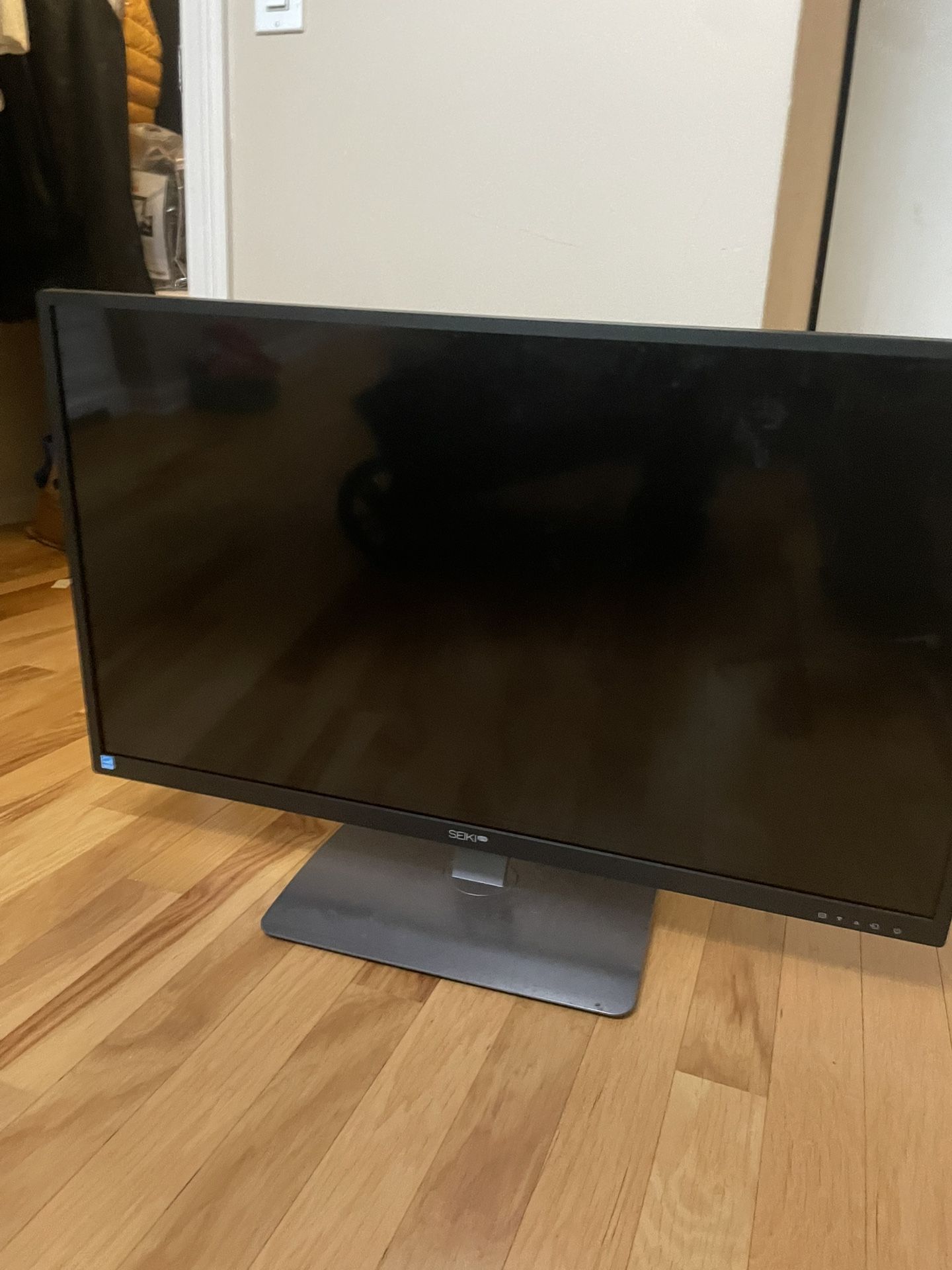 Office Monitor
