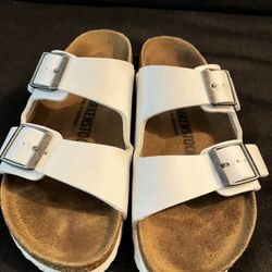 Birkenstock Sandals Size 5-51/2