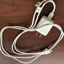 Dual 40W Lightning Wall Charger with Two Lightning Charger Cables