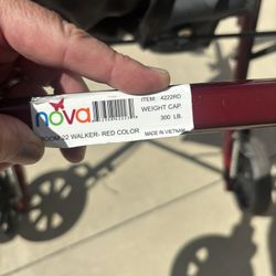 Nova Zoom 22 Walker