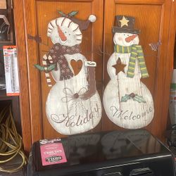 Christmas Outside Decor 15 For Both 