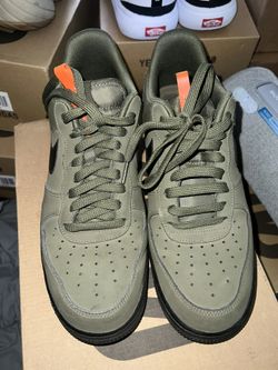 Air Force 1s Green Size 9.5