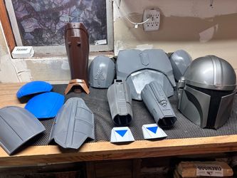 Mandalorian Armor cosplay