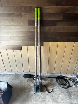 Post hole digger