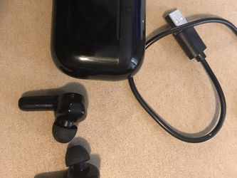 Wireless Head phones With Charger